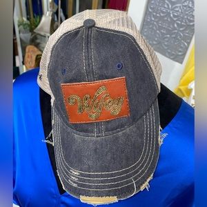 Judith March Wifey patch hat